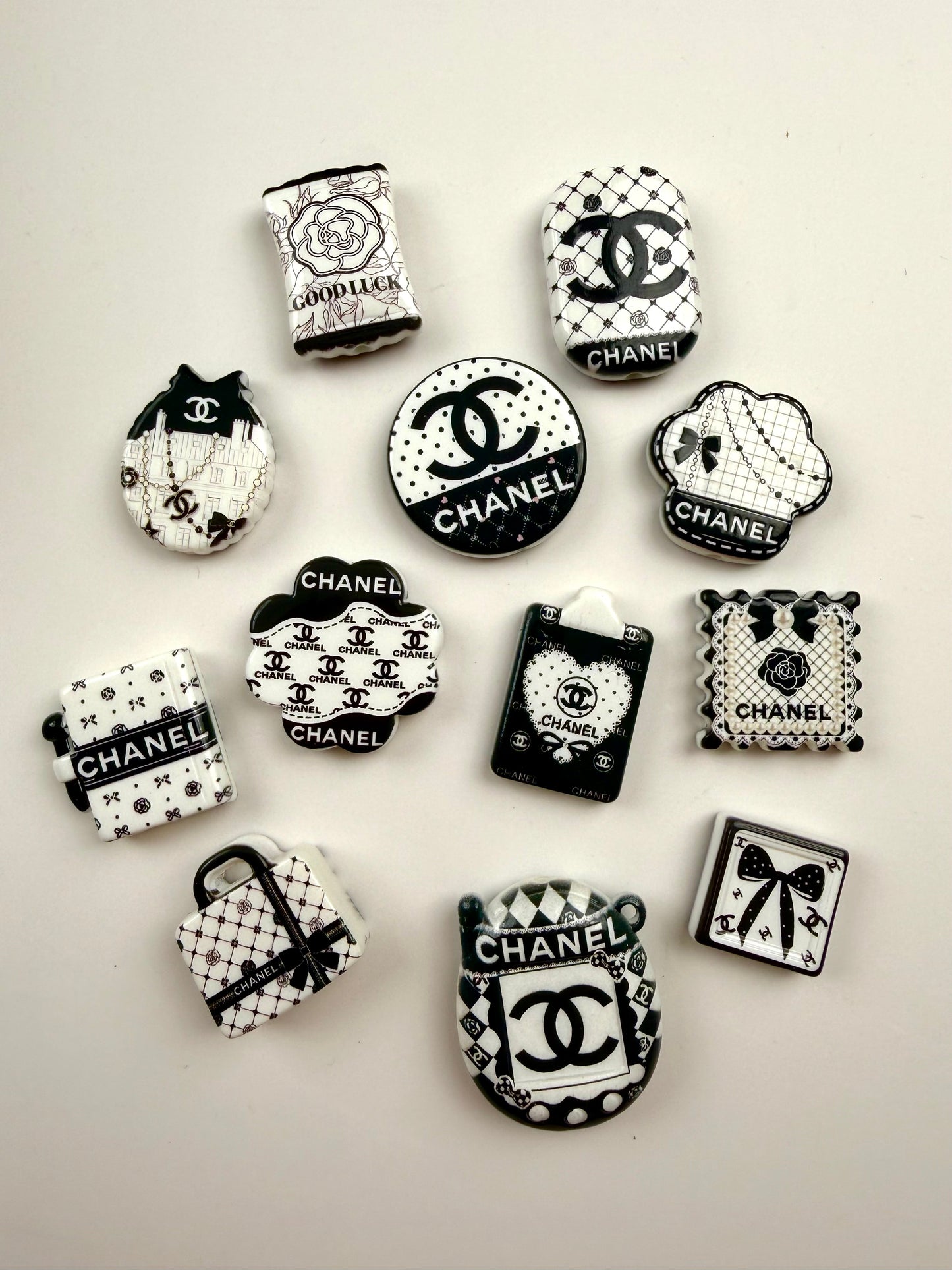 Cc pattern beads