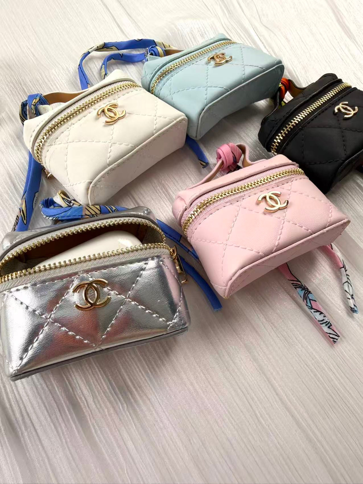 Mini make up cc keychain bagcharm