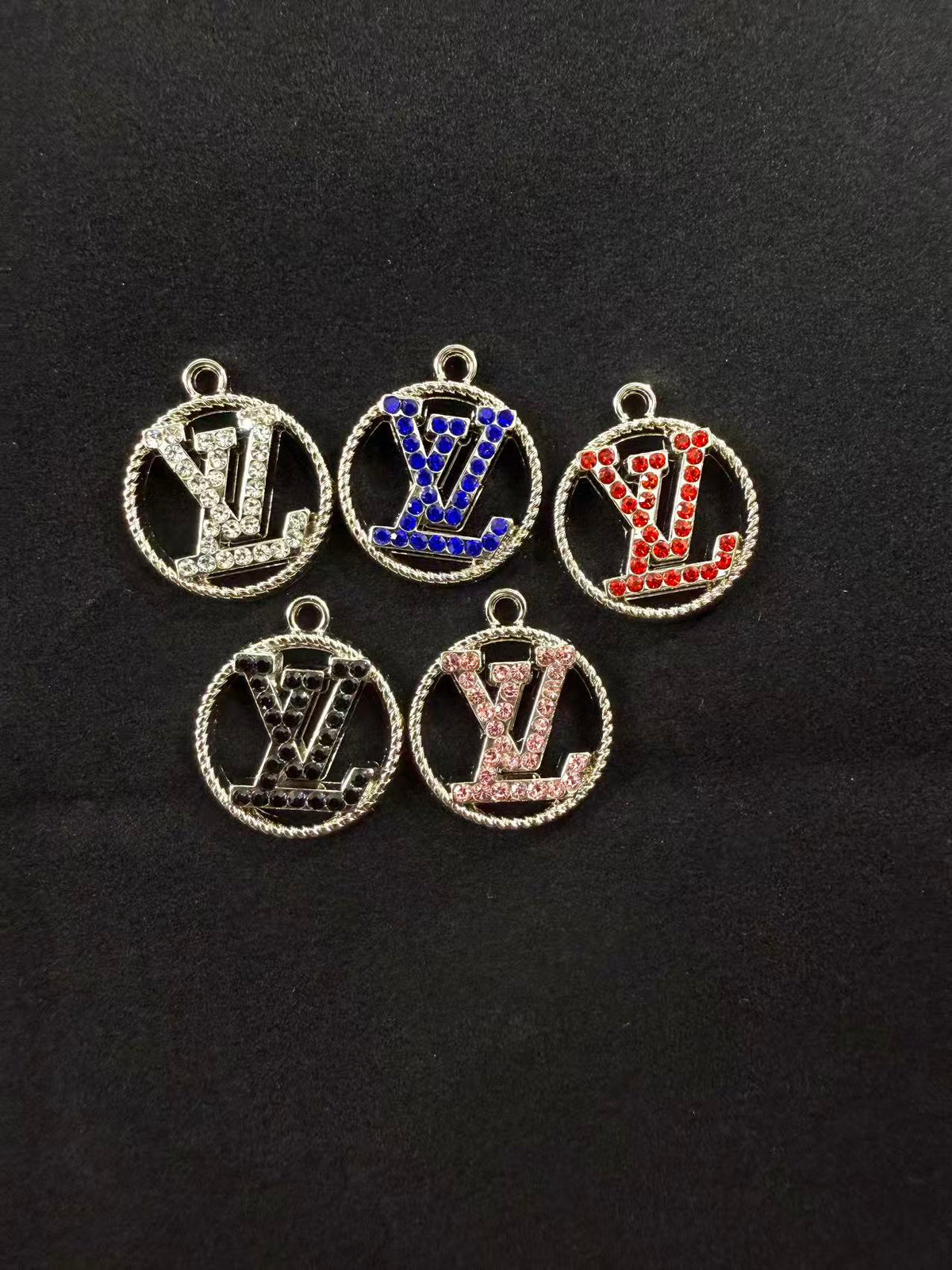 SILVER vv Colorful charms pendants