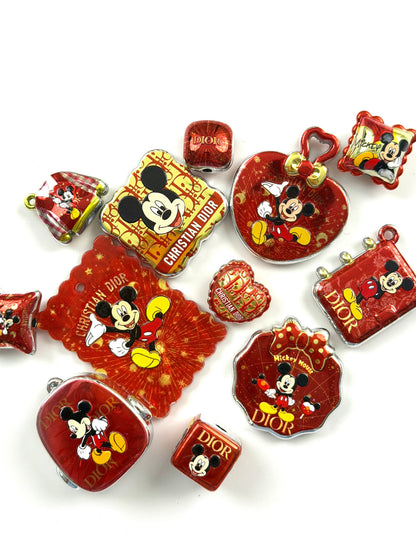 Red mouse d beads