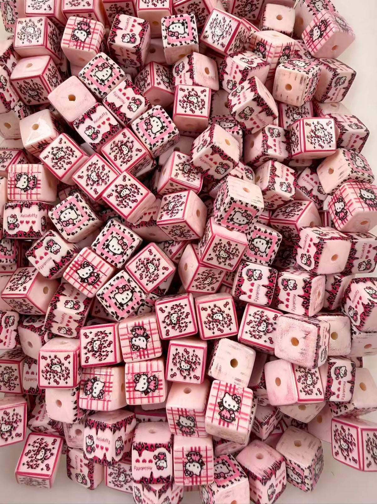 PINK HK cube