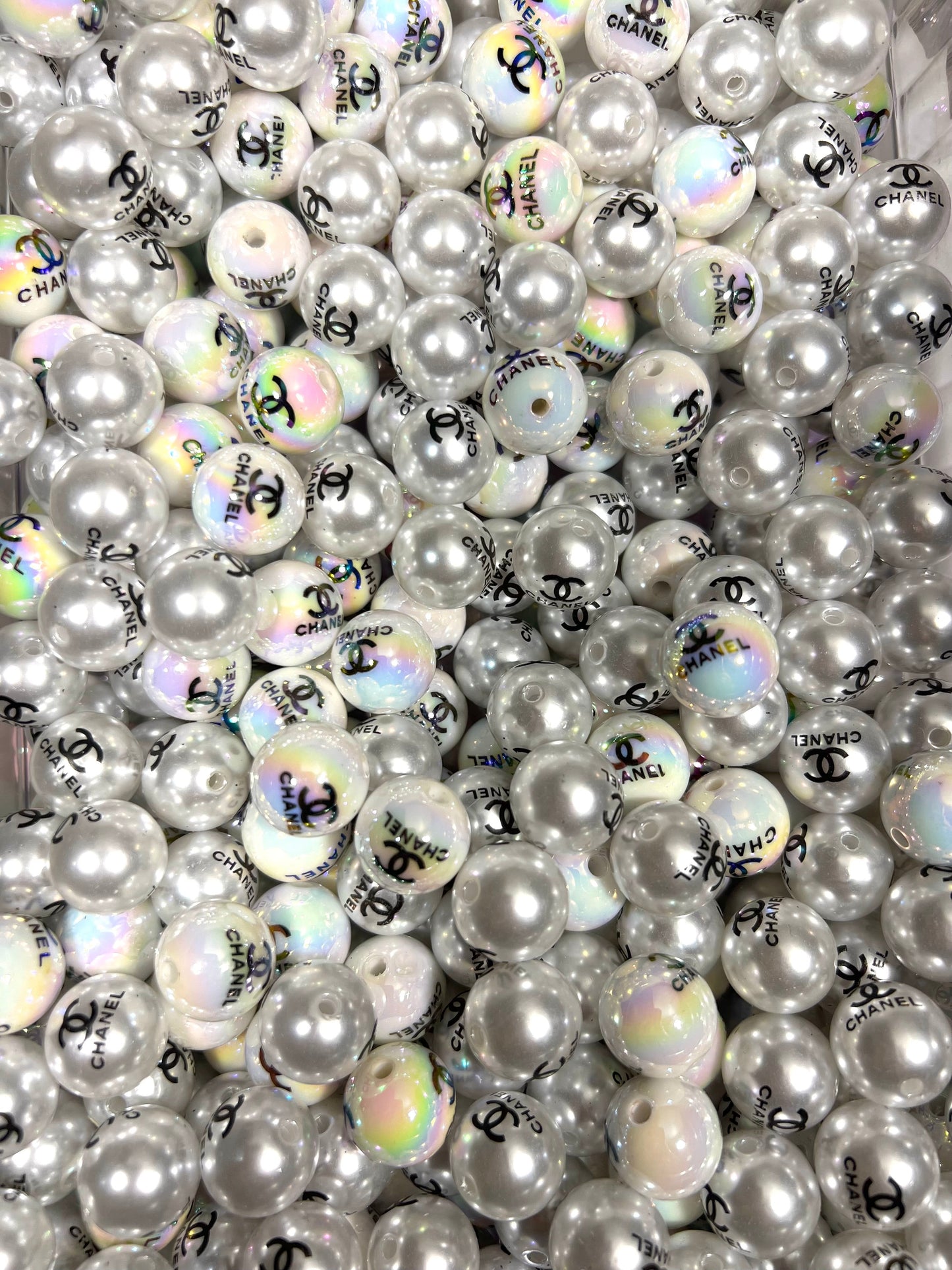 16mm acrylic designer beads(cc/vv/dd/gg/tiff)