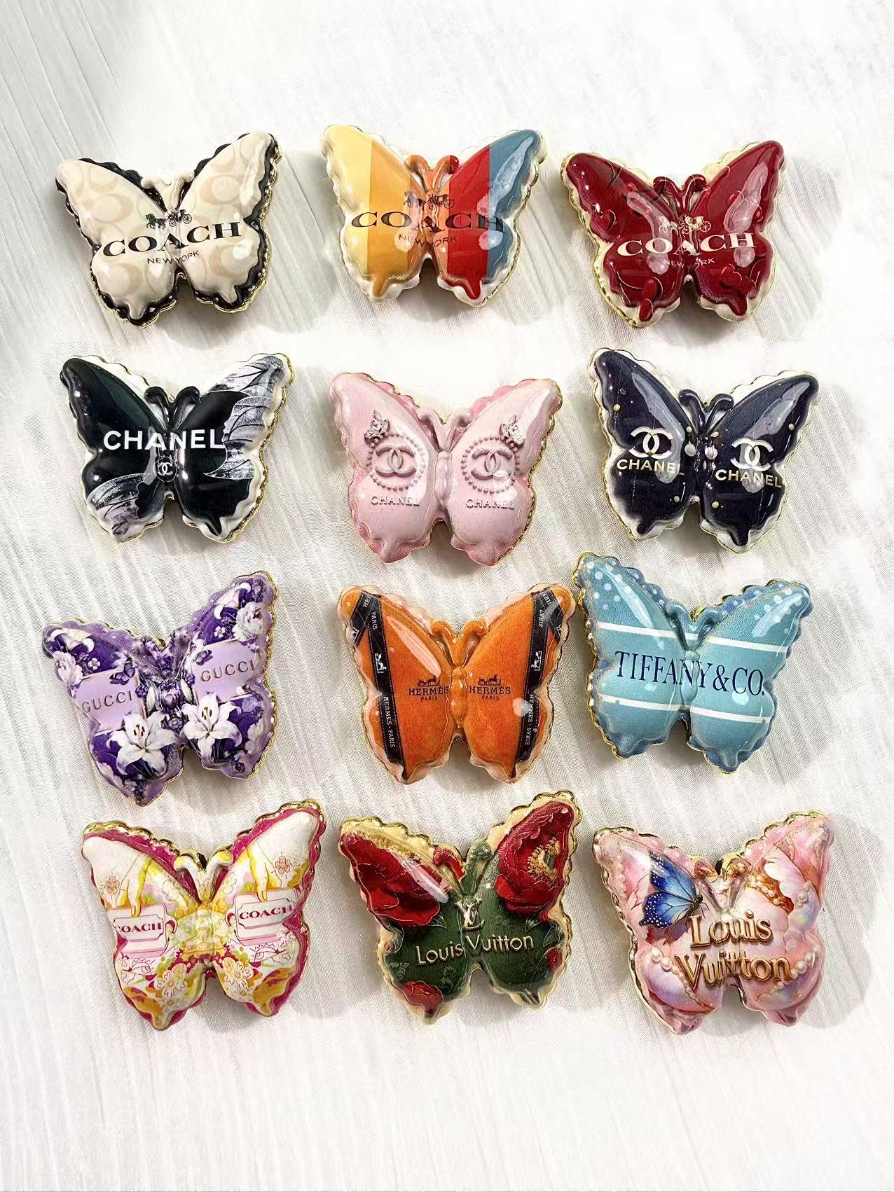 30mm butterfly beads