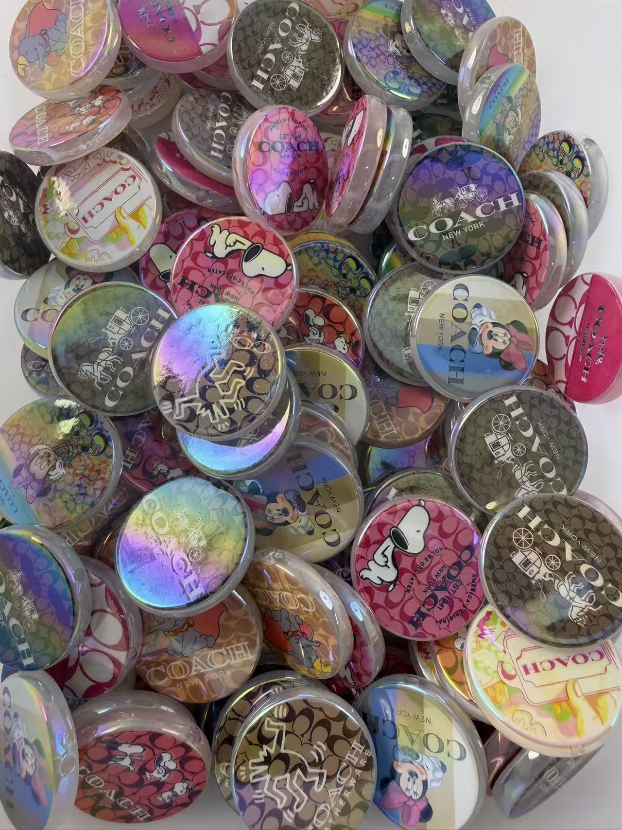 Coach round Beads