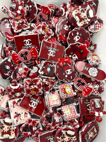 Red molly bead