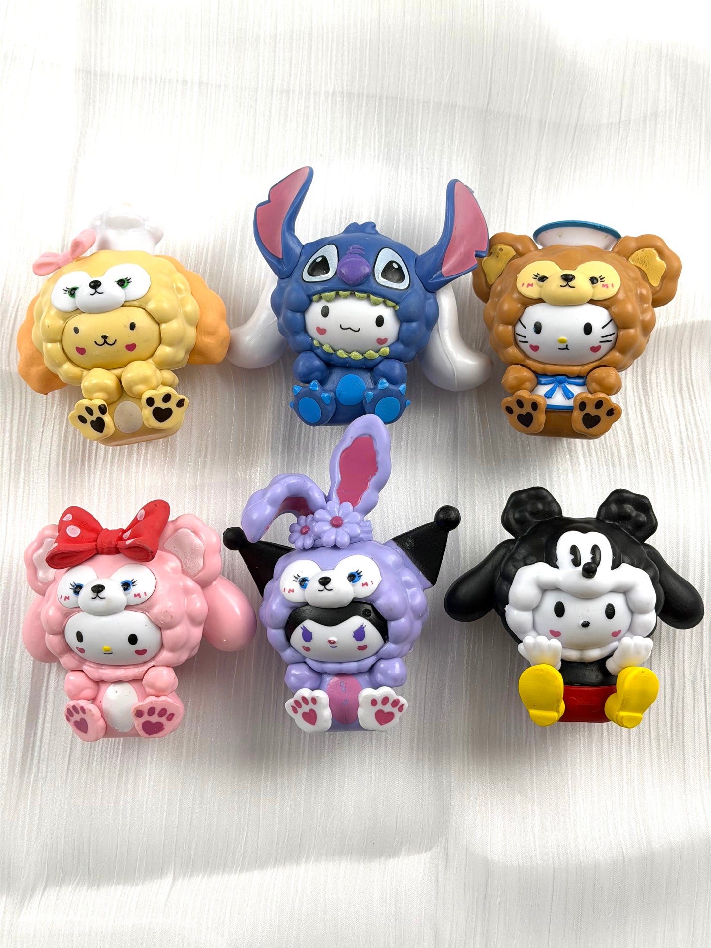 Big 4 inches high charms set