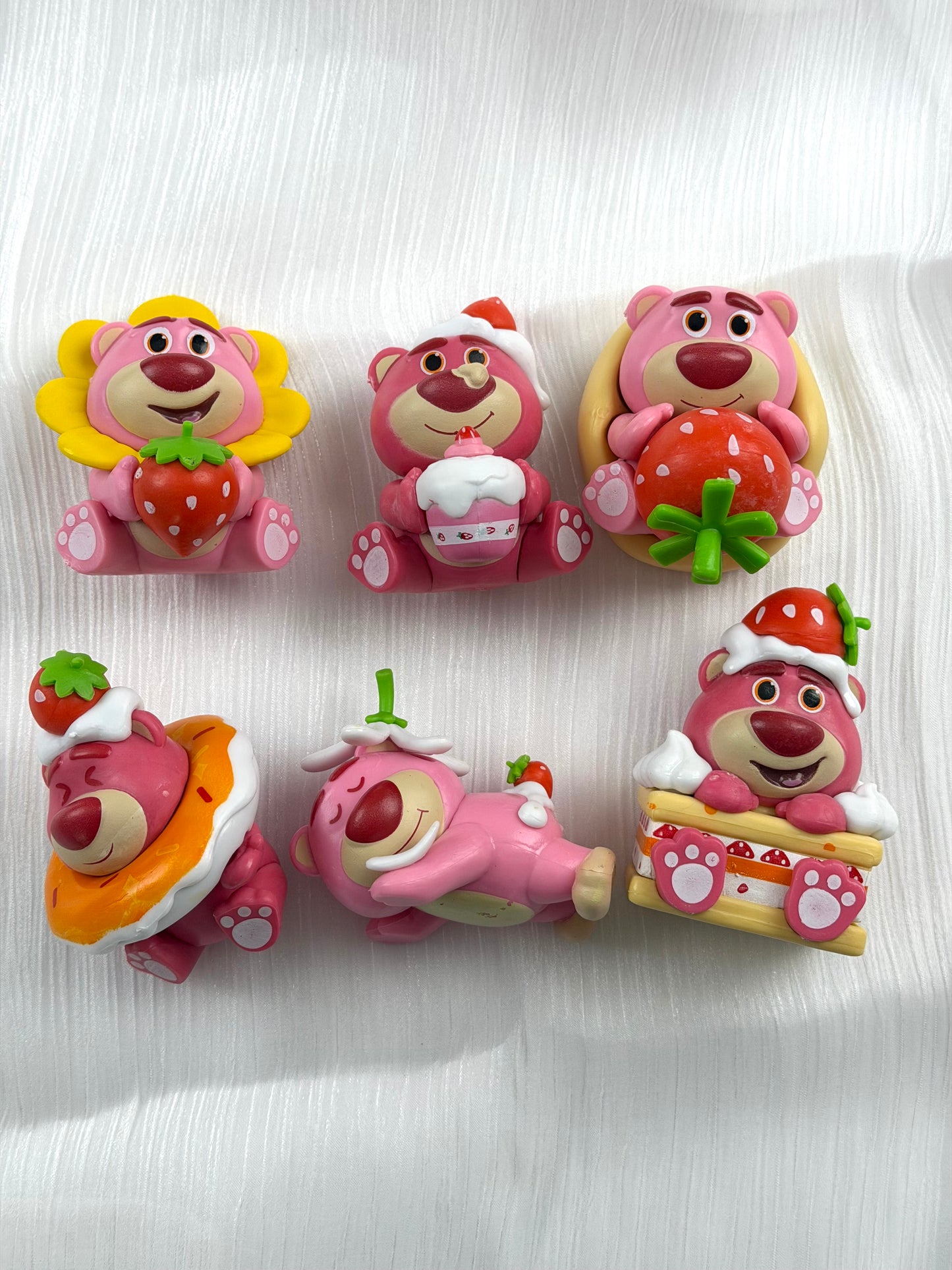 Big 4 inches high charms set