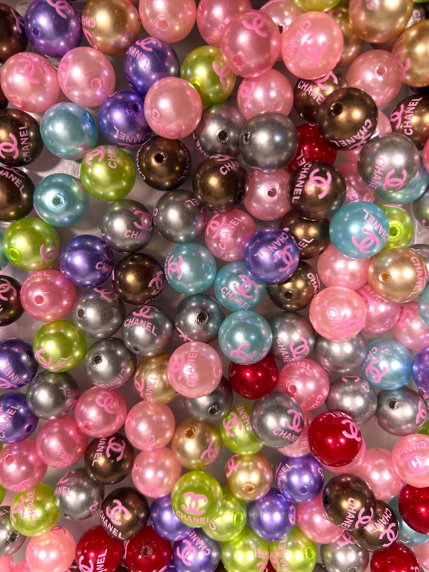 16mm acrylic designer beads(cc/vv/dd/gg/tiff)