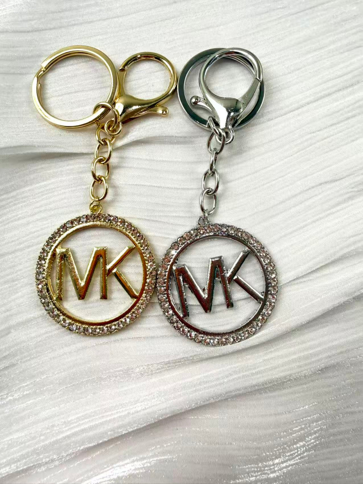 Big charm designer keychain bag charm