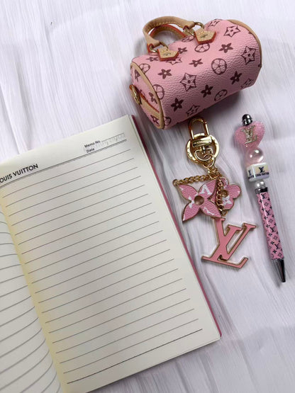 PINK vv designer notebook minibag set